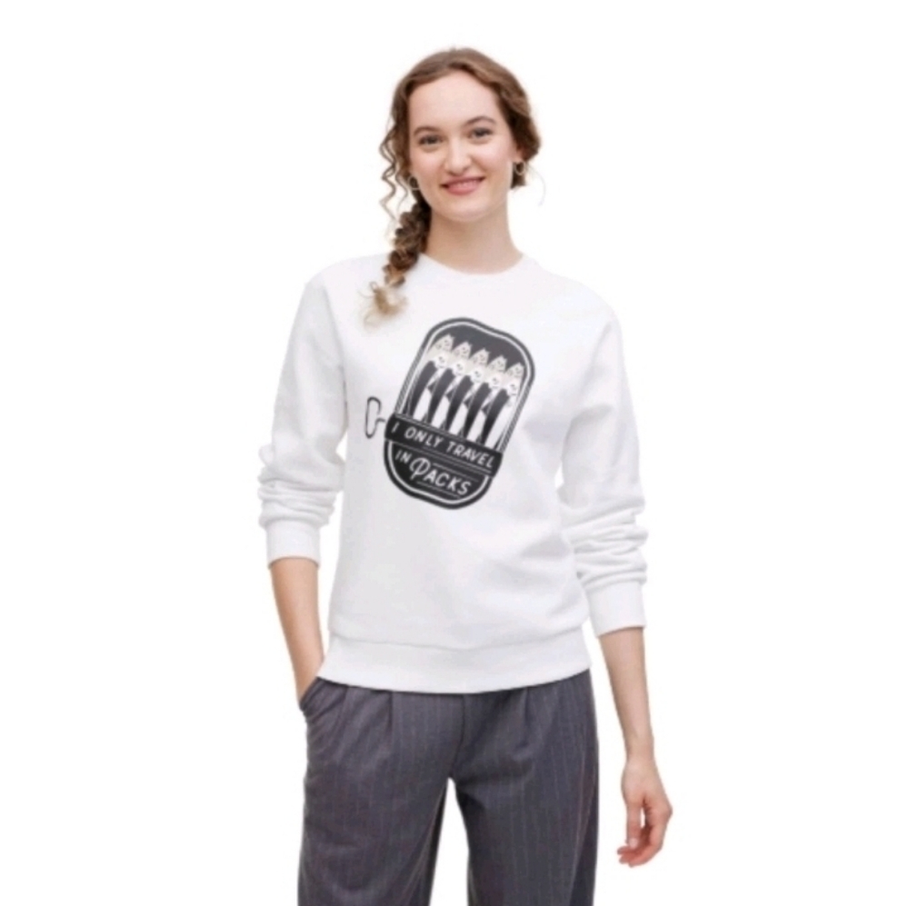 The Cuddle Collab Women's "I Only Travel In Packs" Graphic White Sweatshirt